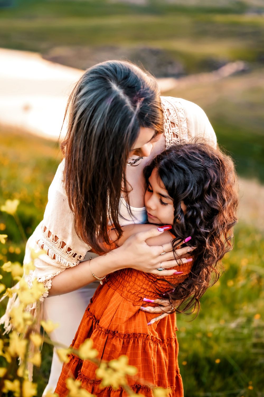 Mommy and me story telling captured beautifully near Clovis,ca