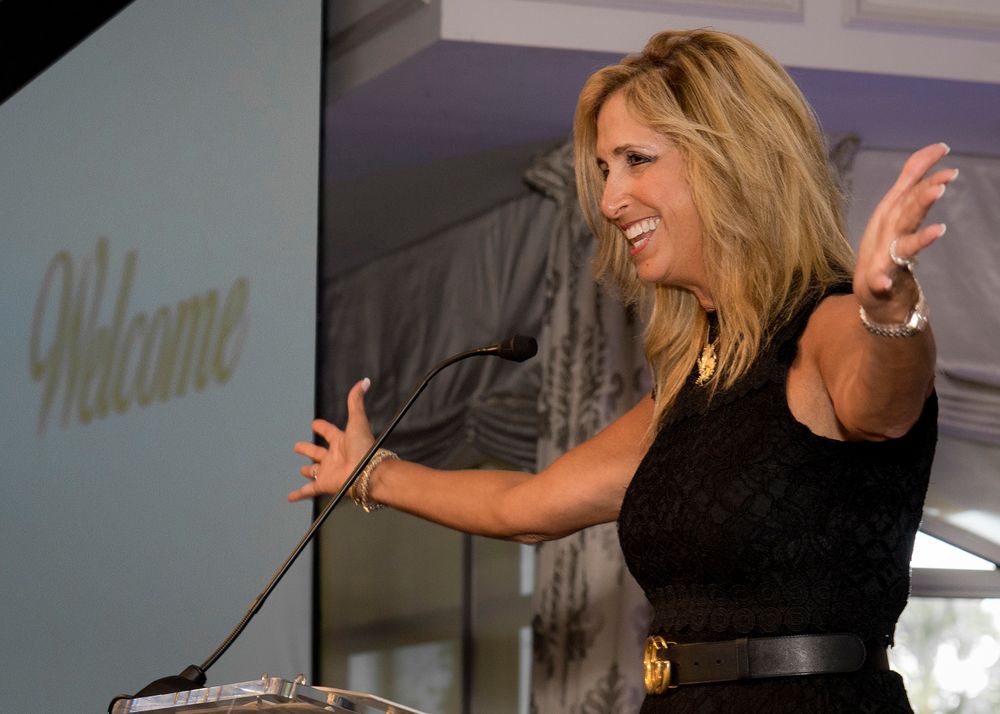 Elyssa Kupferberg Welcoming LOJE Event Attendees Jeffrey Tholl photography