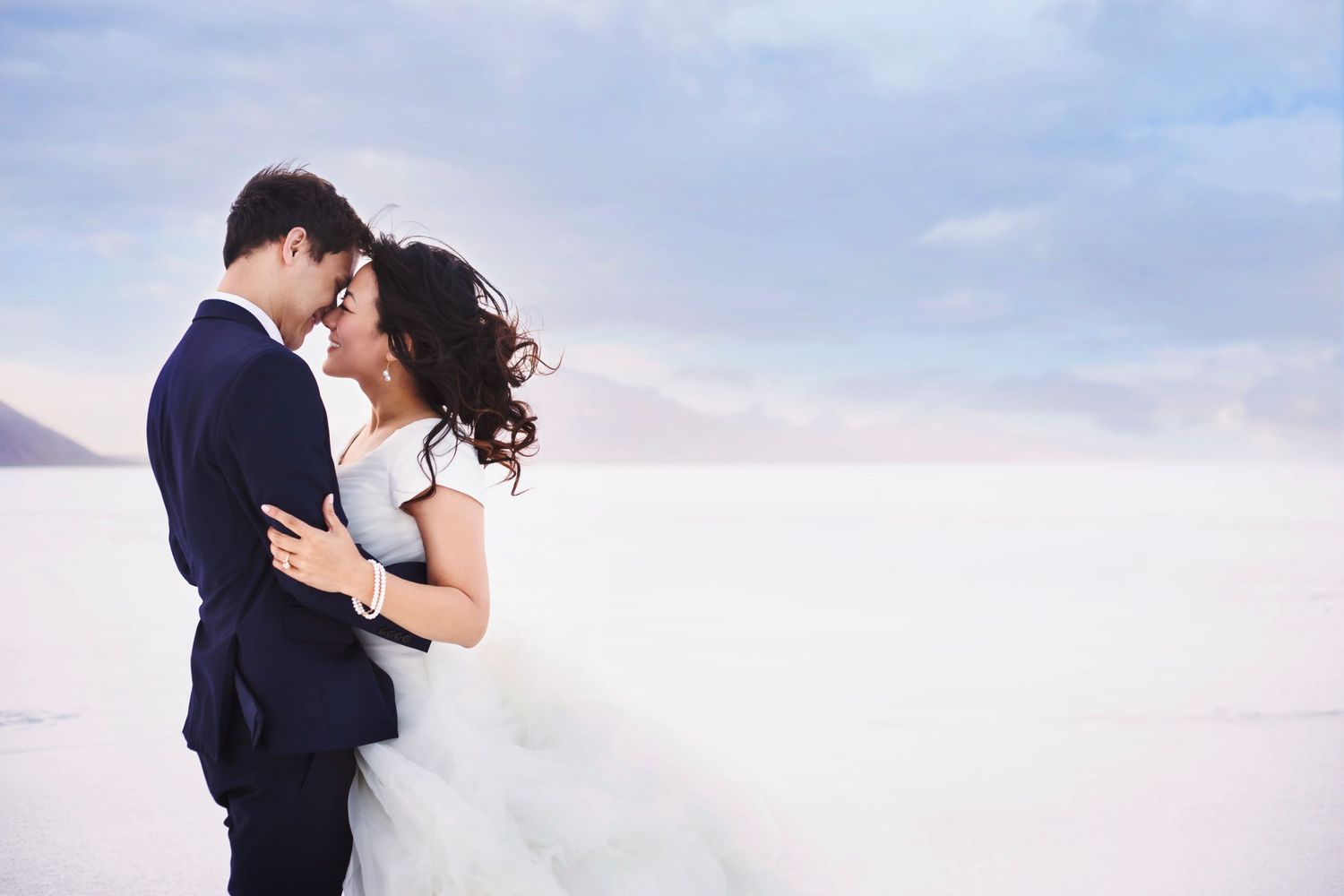 bridal photography salt flats utah artistic