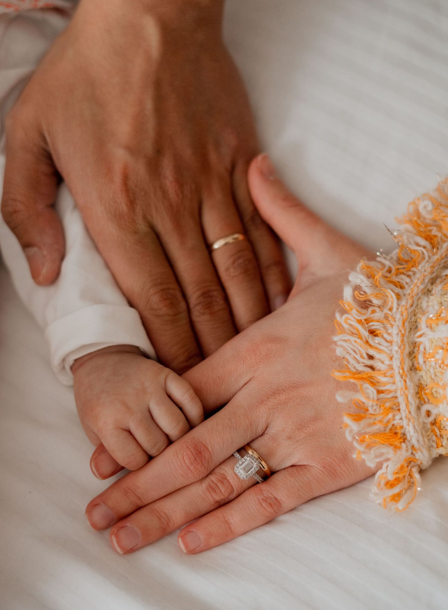 Photographe de naissance maternité à poissy photographe familles yvelines photographe naissance paris