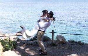 Wedding Photography.  Gorgeous natural candid wedding photography. Dorset Wedding photography