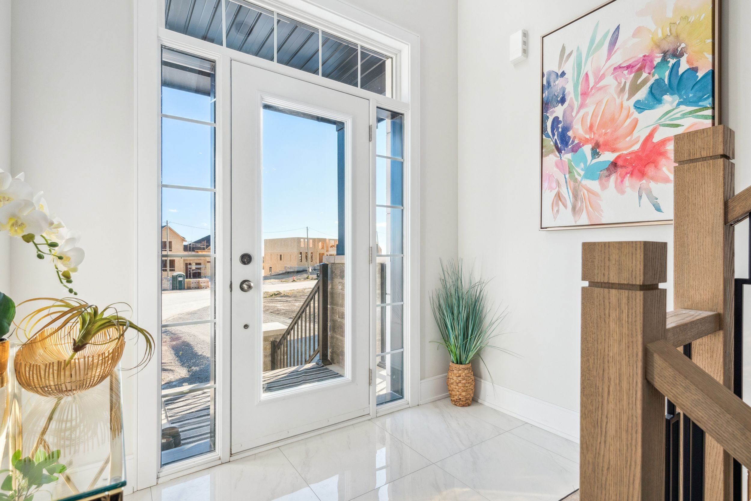 Discover top-tier Professional Photography, Videography, and iGuide 3D Tour services in Barrie, Ontario. Barrie Real Estate Photographer.