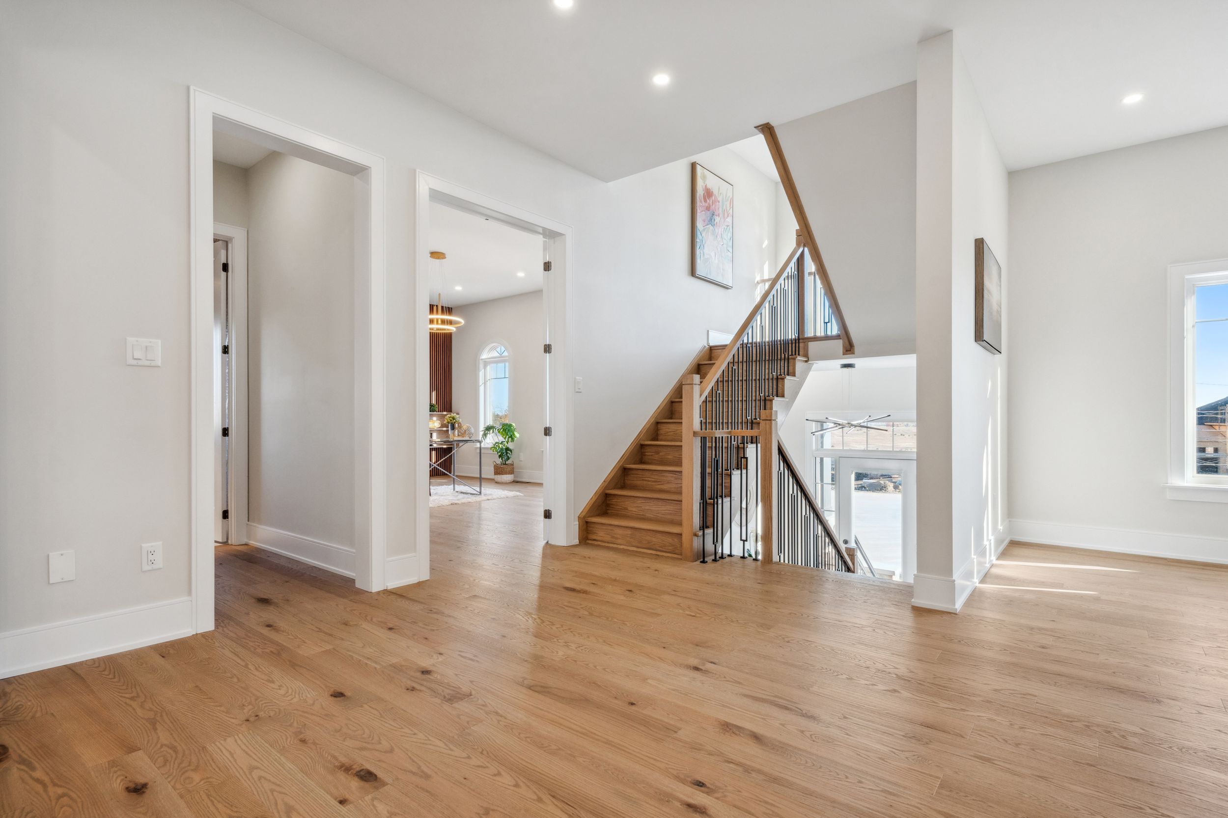 Discover top-tier Professional Photography, Videography, and iGuide 3D Tour services in Barrie, Ontario. Barrie Real Estate Photographer.