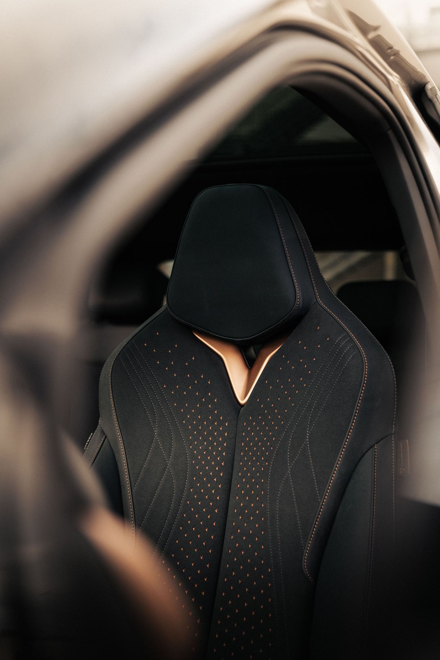 Daniel-Michaud-Photographie-DMPhotography-Automobile-Auto-Cars-Cupra-Tavascan-Barcelona