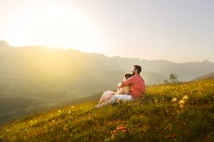 Couple en montagne