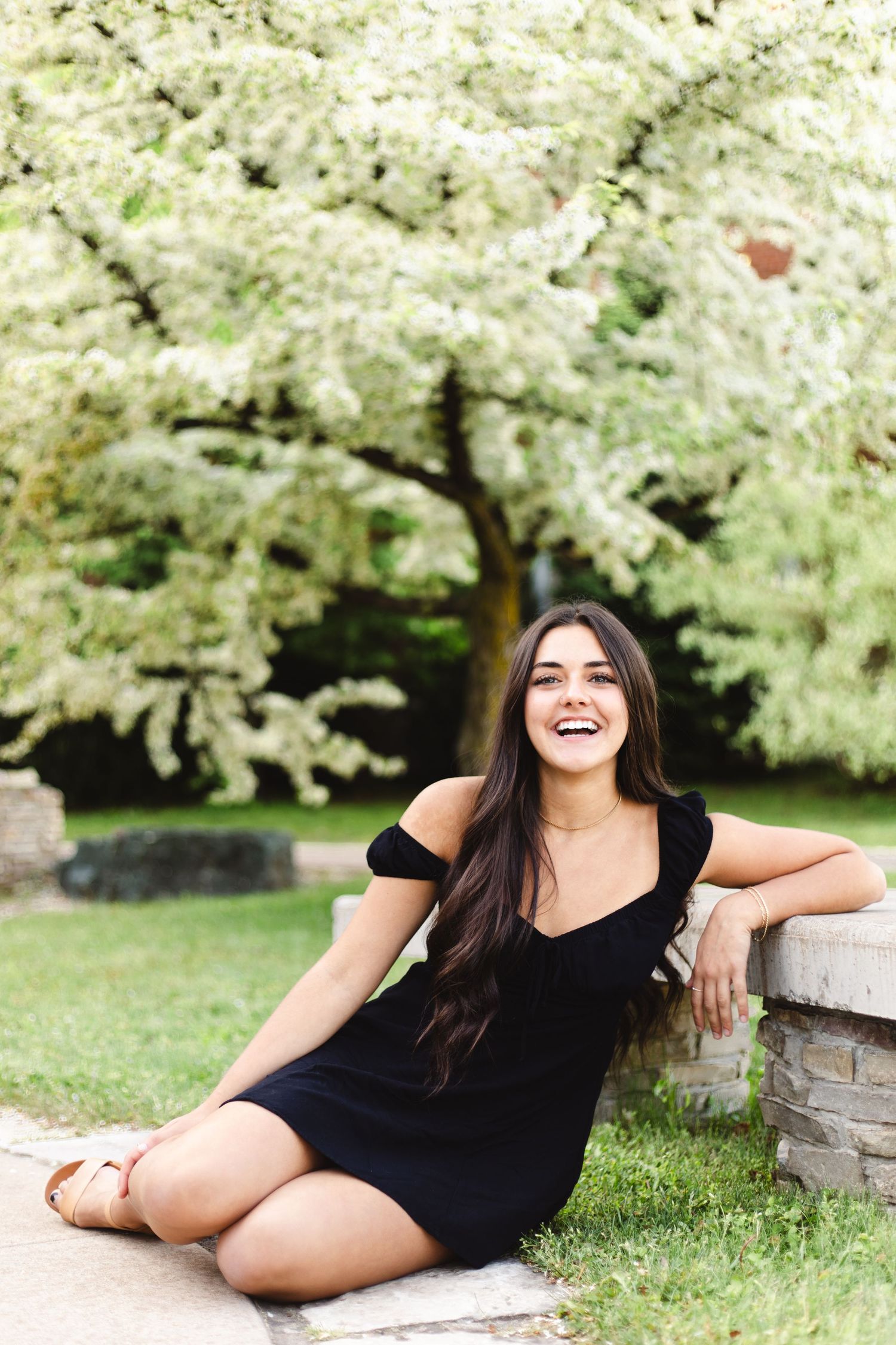 Spring, flowers, high school senior photos