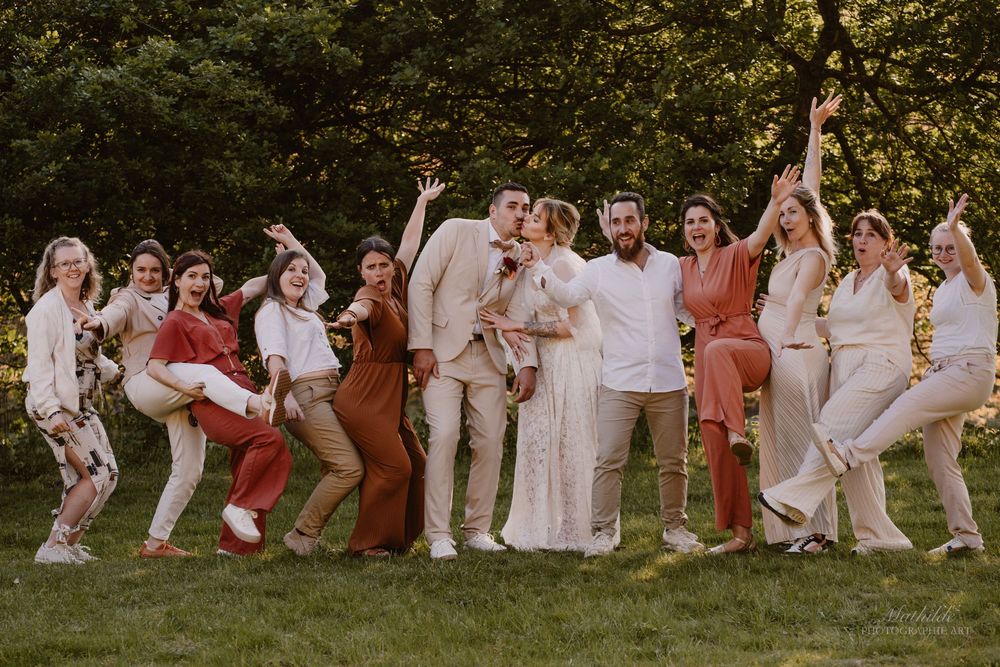 photographe mariage Drôme Isère Valence
reportage mariage
photo de mariage naturelle
séance photo couple mariage
photographe mariage luxe bo