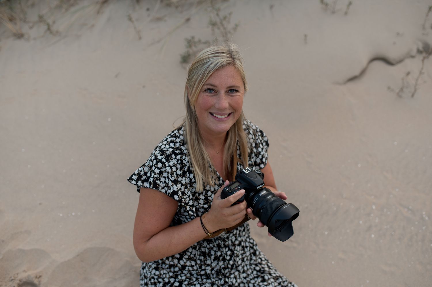 Fotograaf Ingeborg Westland uit Bussum/Huizen: Spontaan, liefdevol, warm en persoonlijk fotoshoot. Voor bruiloft, gezin, zwanger en newborn.