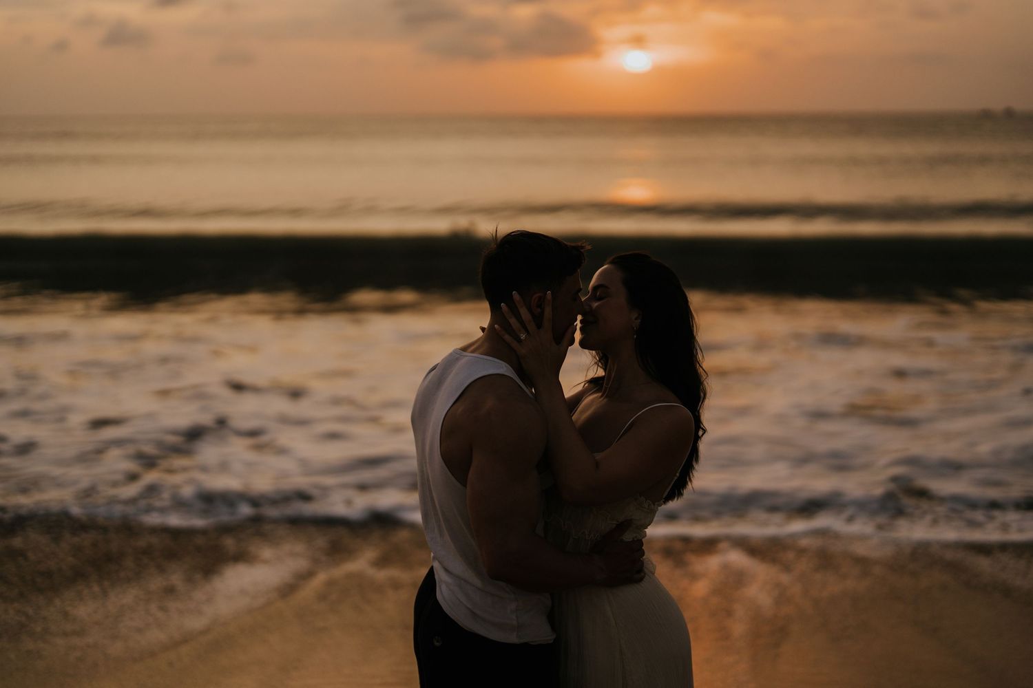 Bali couple photography services with sunset beach