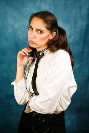 Portrait d'une femme faisant la grimace, lors d'une séance artistique années 90 près de Saint-Étienne
