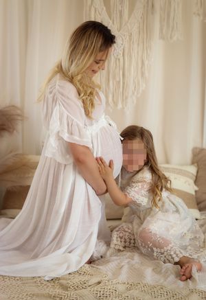 Babybauchshooting, Schwangerenfotografie, Familienfotografie in München, Erding und Umgebung, Familien fotoshooting, indoor und outdoor