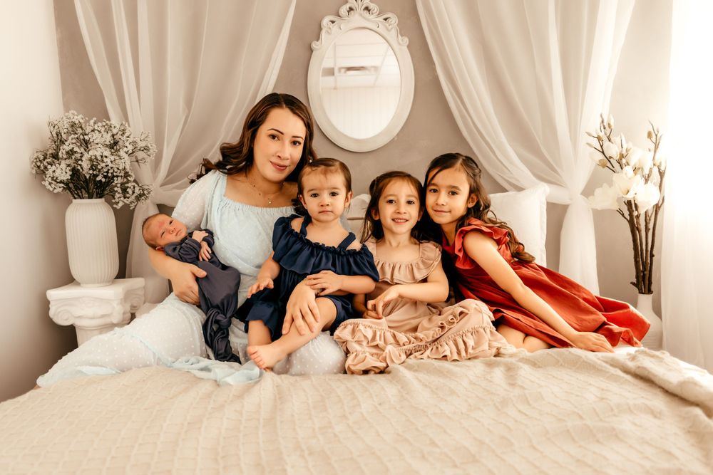 Arizona family wedding photographer travel photographer birth maternity photography