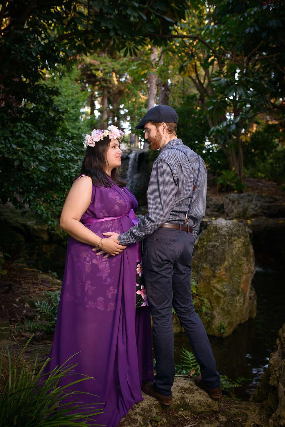 Pregnant woman in purple with her partner - Kelly Chapman Photographer Perth