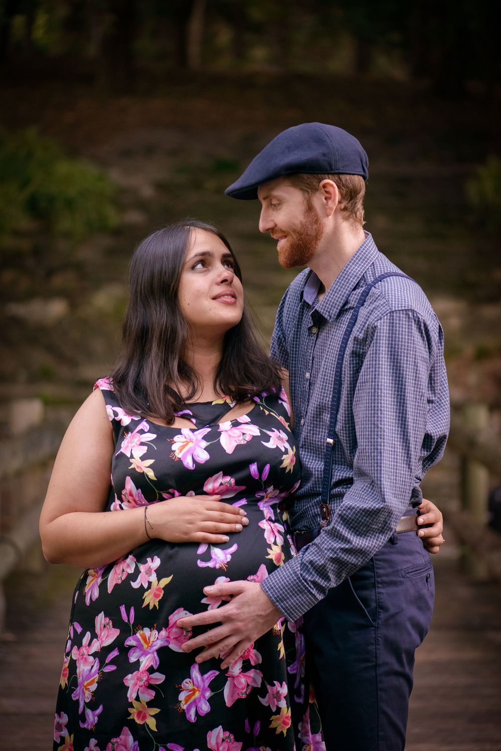 Pregnant woman with partner in hat - Kelly Chapman Photographer Perth
