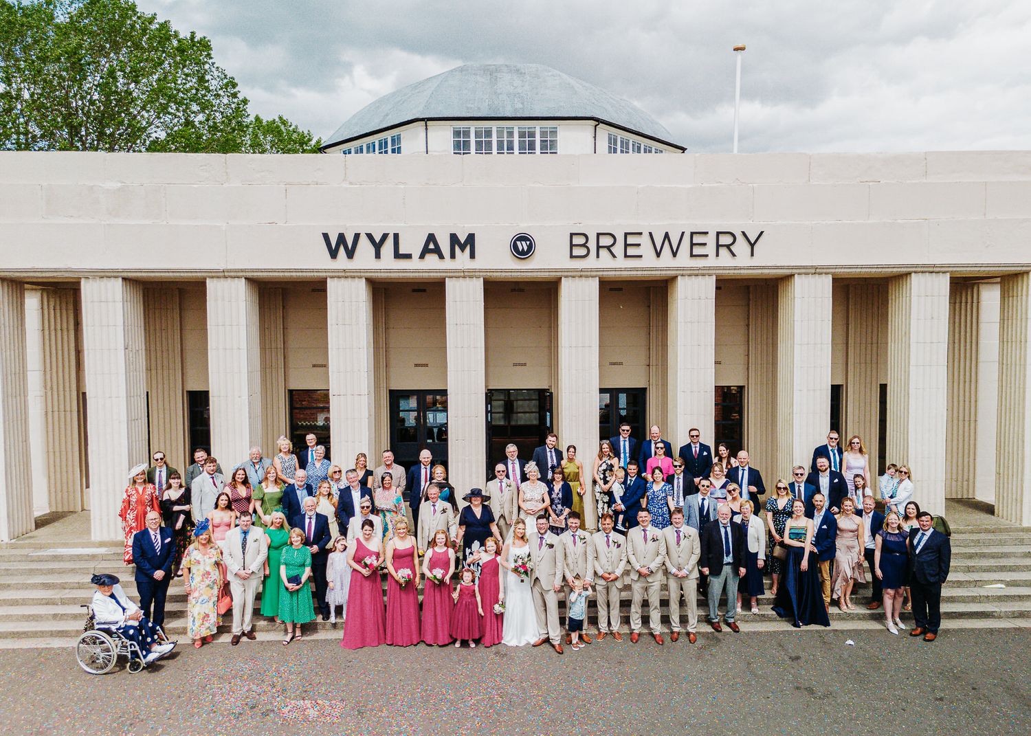 Newcastle upon Tyne Wedding Photographer. Candid relaxed portraits with Fujifilm colours. Wylam Brewery wedding photos