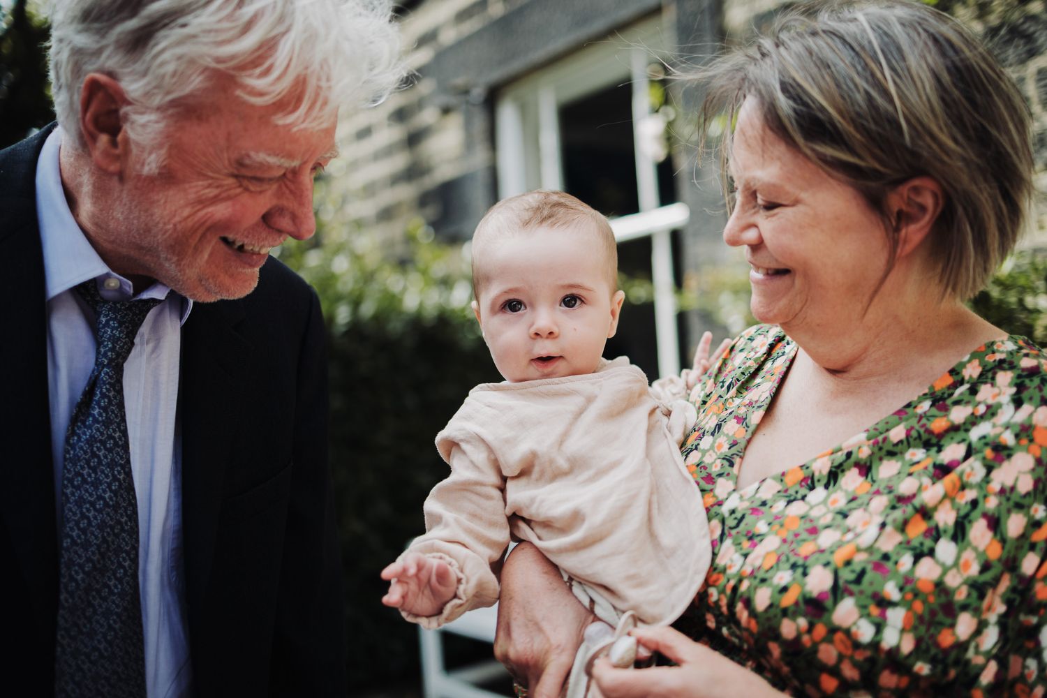Candid Wedding Photographer Newcastle Northumberland. Documentary style wedding photos UK