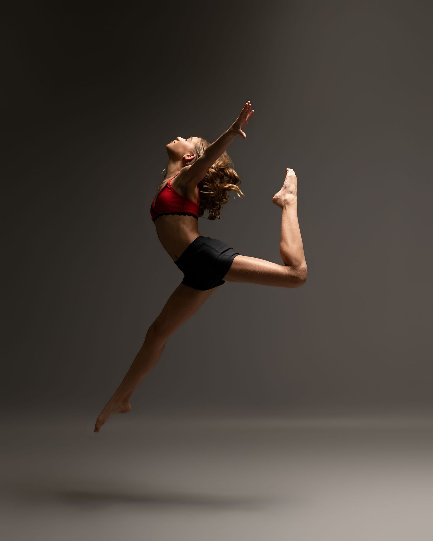 Fine art dance photographer serving Northeast Florida and Southeast Georgia, creating custom dance portraits for ballet, jazz, contemporary,