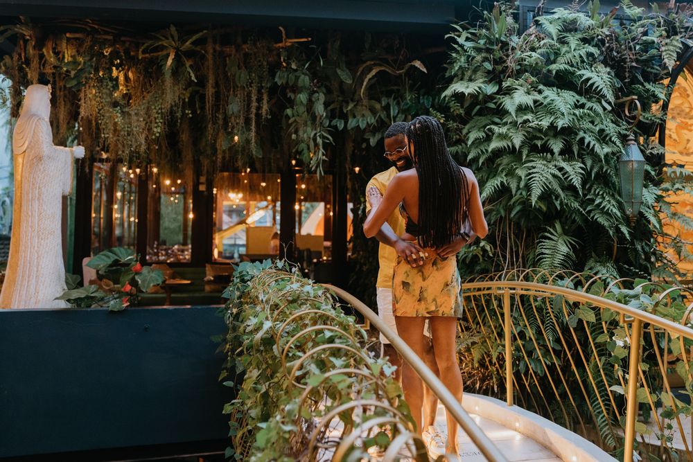 Romantic proposal photoshoot at Merlin's Ubud Bali