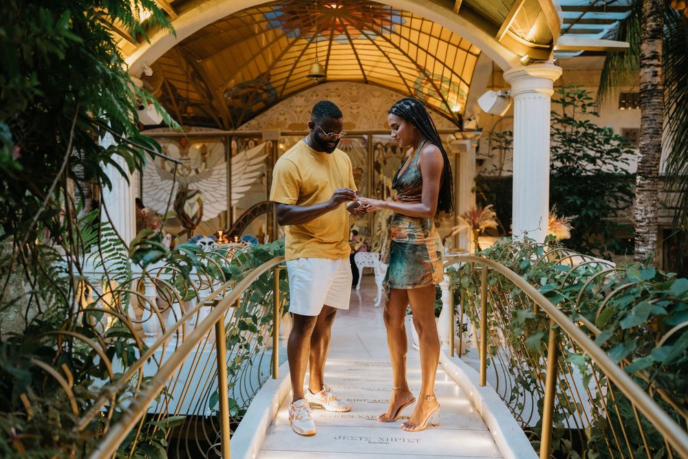 Romantic proposal photoshoot at Merlin's Ubud Bali