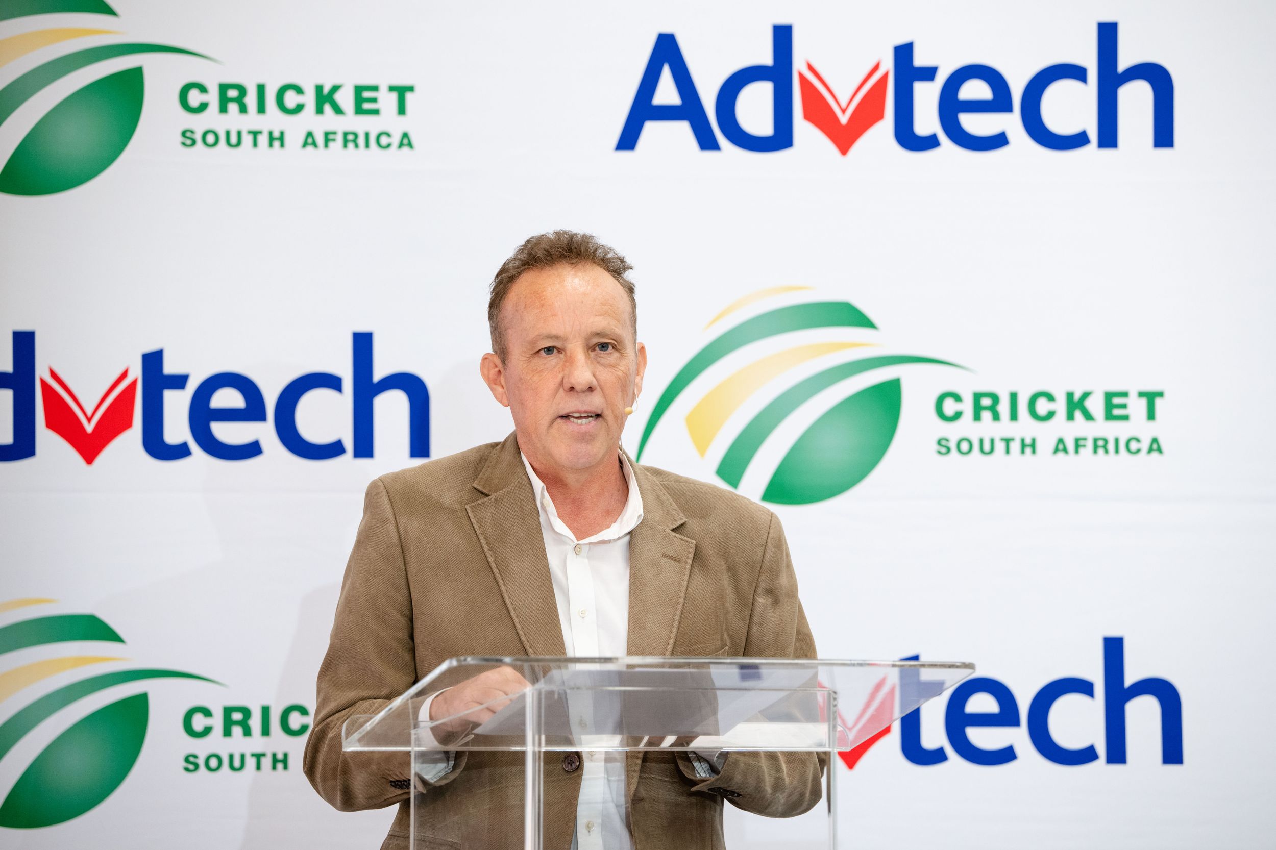Guest speaker addressing attendees at the Advtech Cricket South Africa corporate event,