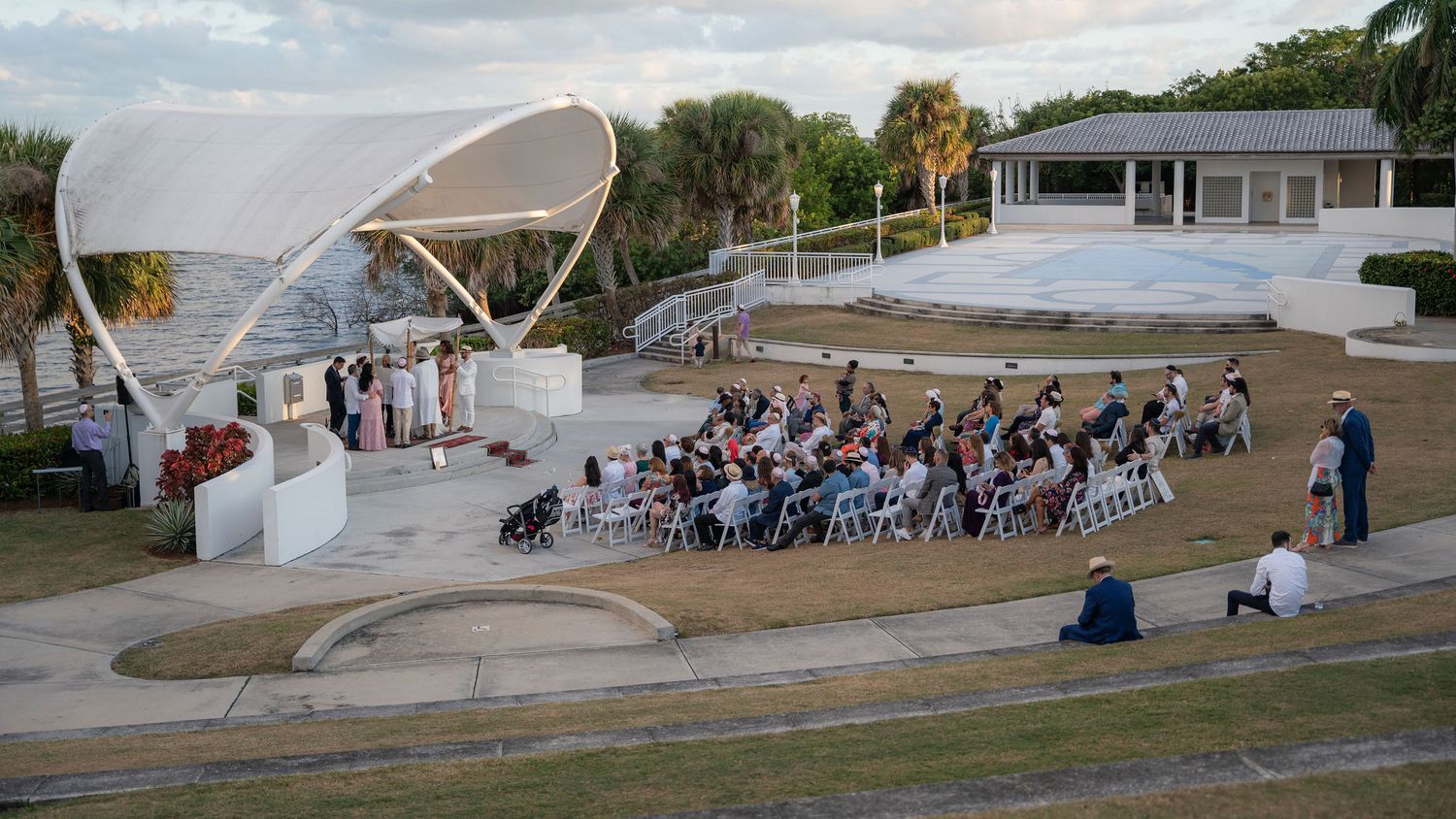 Wedding ceremony at the band shell at the Mansion at Tuckahoe with the Indian River behind the chuppah