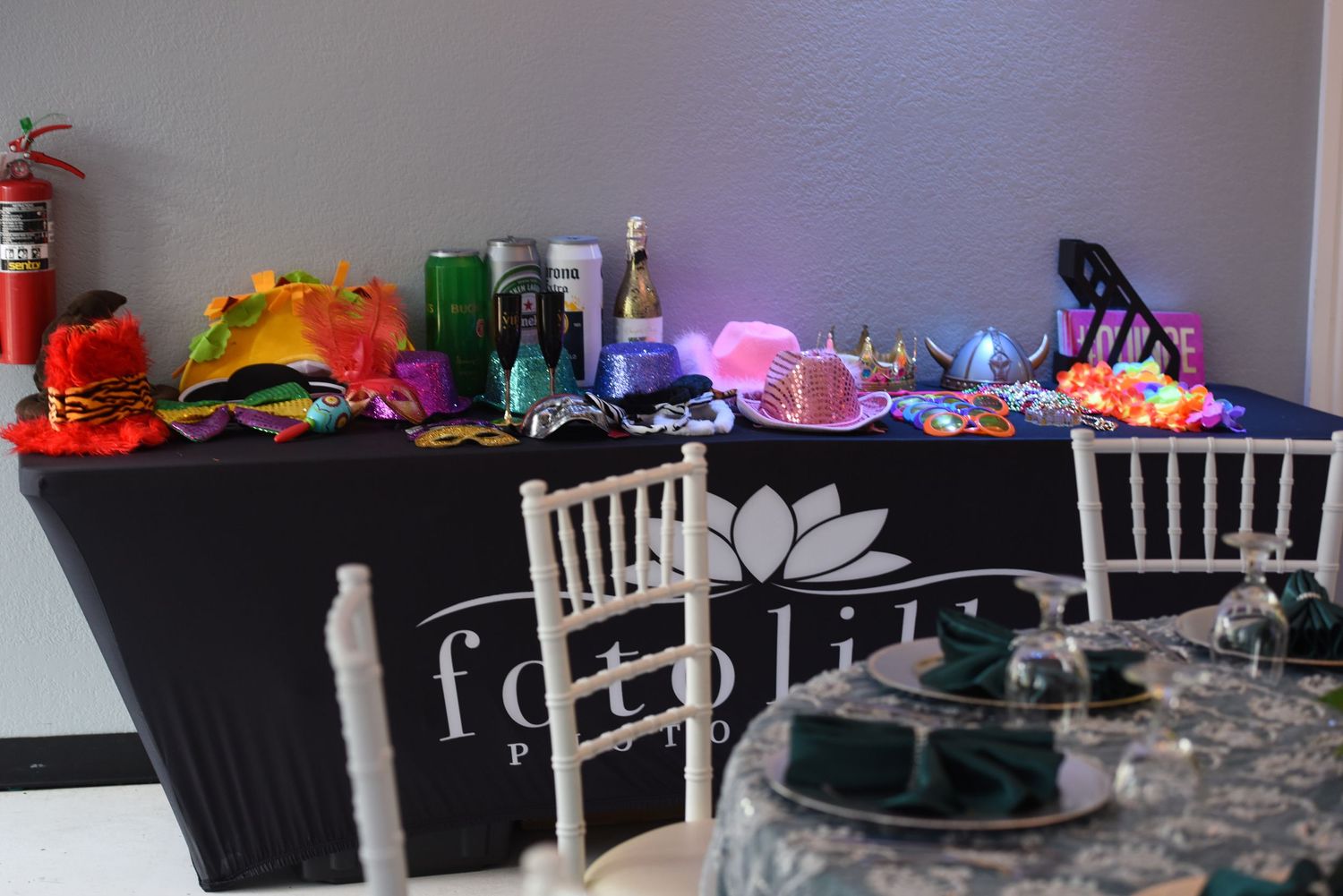 Best DIY Quinceañera photo booth setup with iPad, ring light, backdrop and props for families planning an affordable Quinceañera party XV