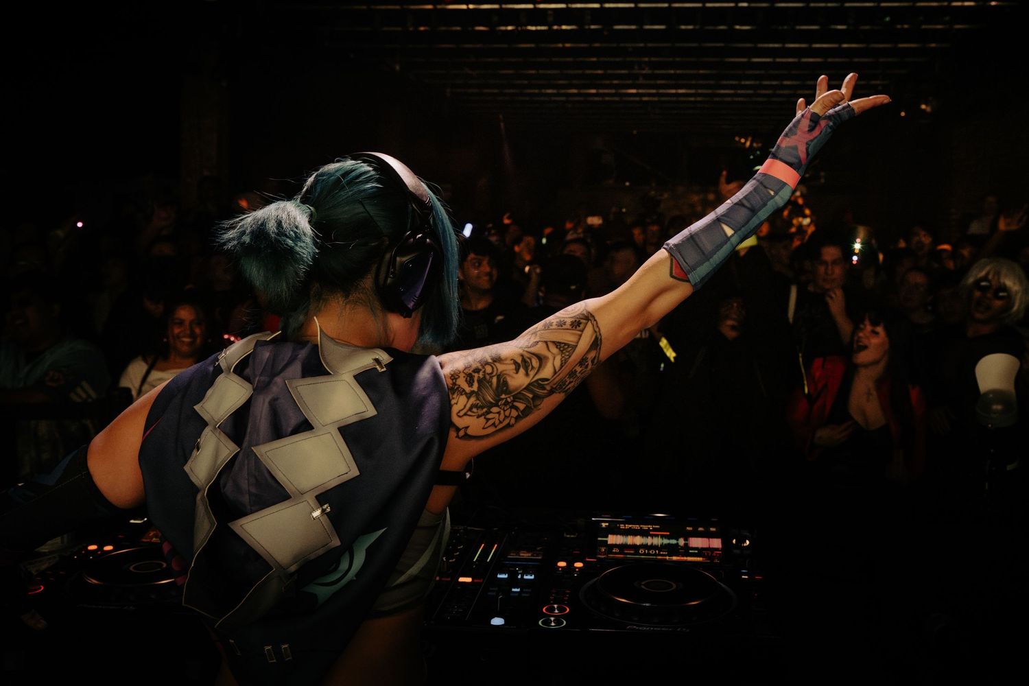 We Touch Grass rave at Vice in Seattle, hosted by SakuraCon, photographed by Ted Warner Photography.