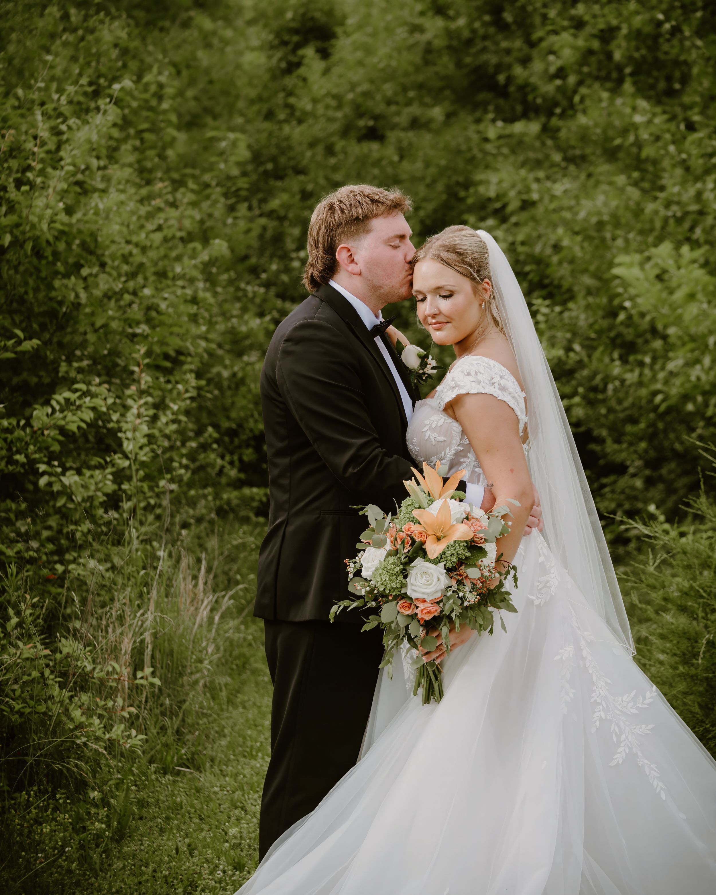 The Honey Farm wedding photography Dayton, OH wedding photographer Springboro, oh wedding photographer