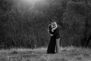 Proposal and Engagement images by Albury Wodonga Wedding Photographer Jason Robins, 2025 Australian Wedding Photographer of the Year.