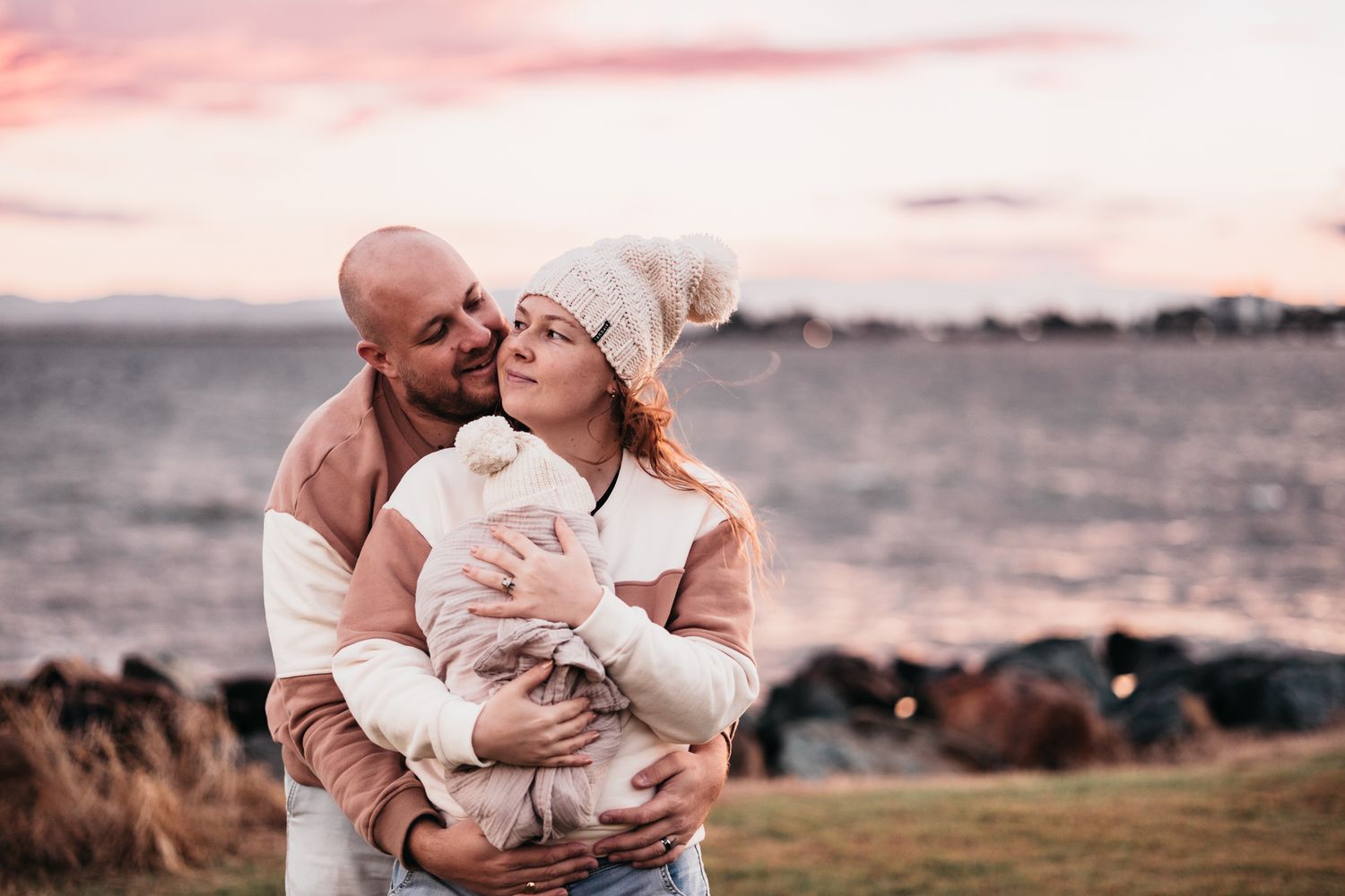 Stunning Extended Family Photoshoot at Shorncliffe Pier Brisbane