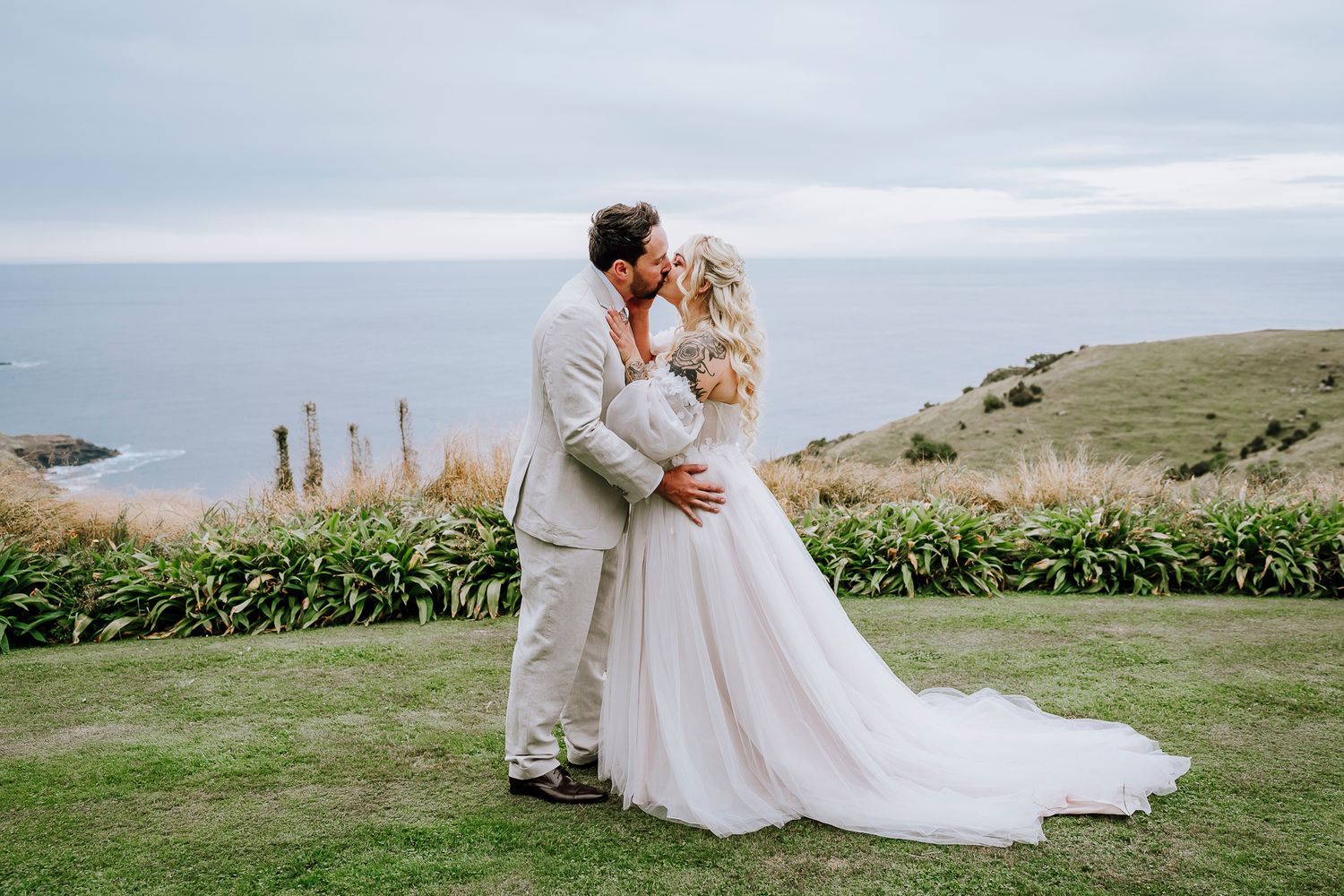 Christchurch wedding photographer. Christchurch family photographer. Elopement.