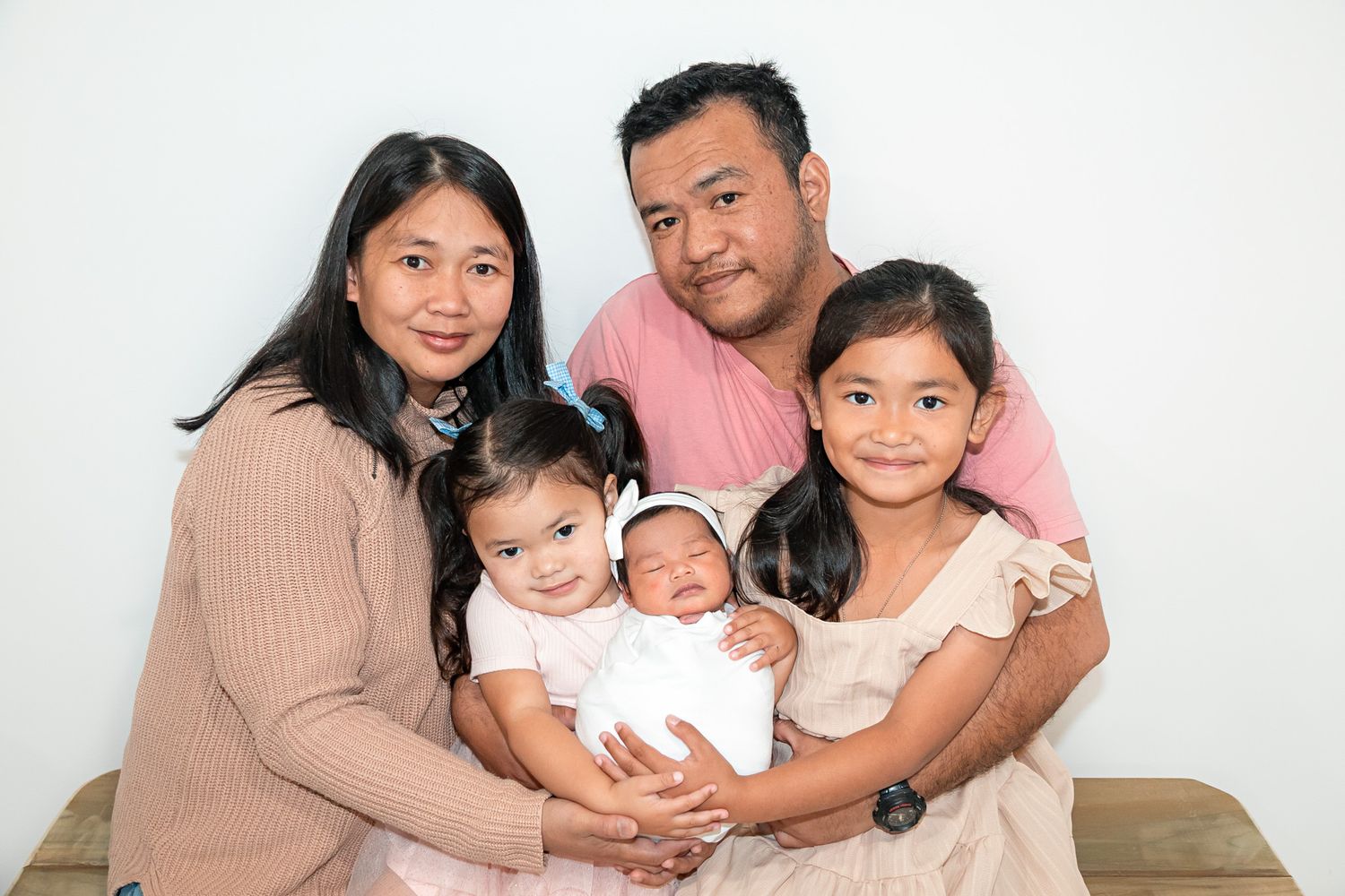 family portrait at a gold or silver newborn session