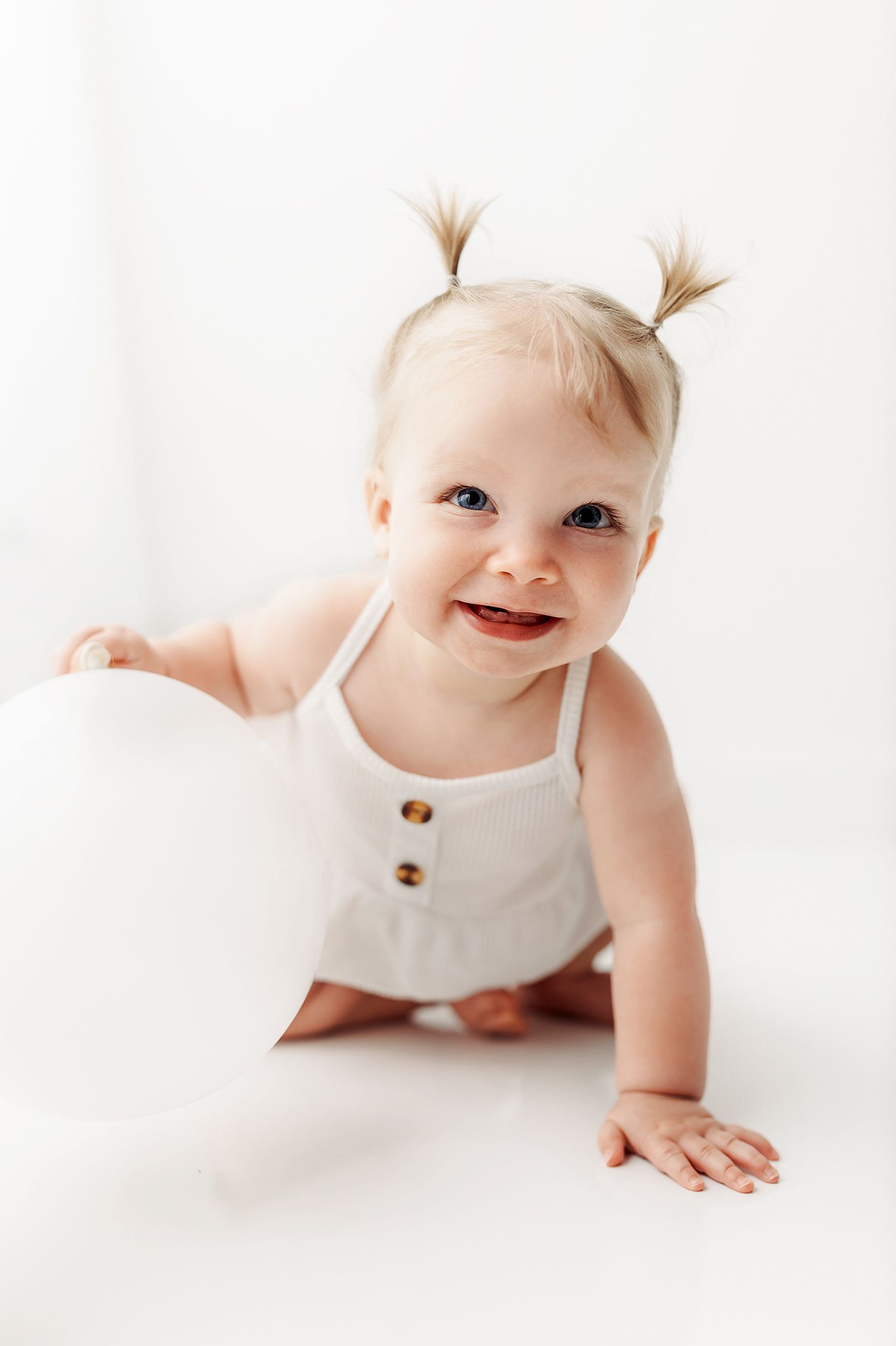 birthday pictures for a sweet baby turning one