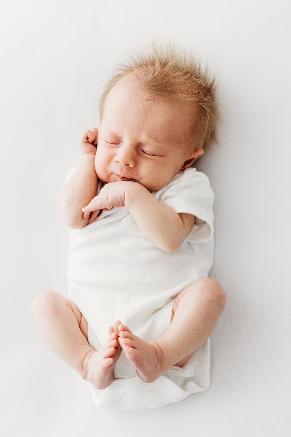 timeless photo of a newborn baby photographed in Mapperley studio in nottingham. timeless photography in nottingham photography studio