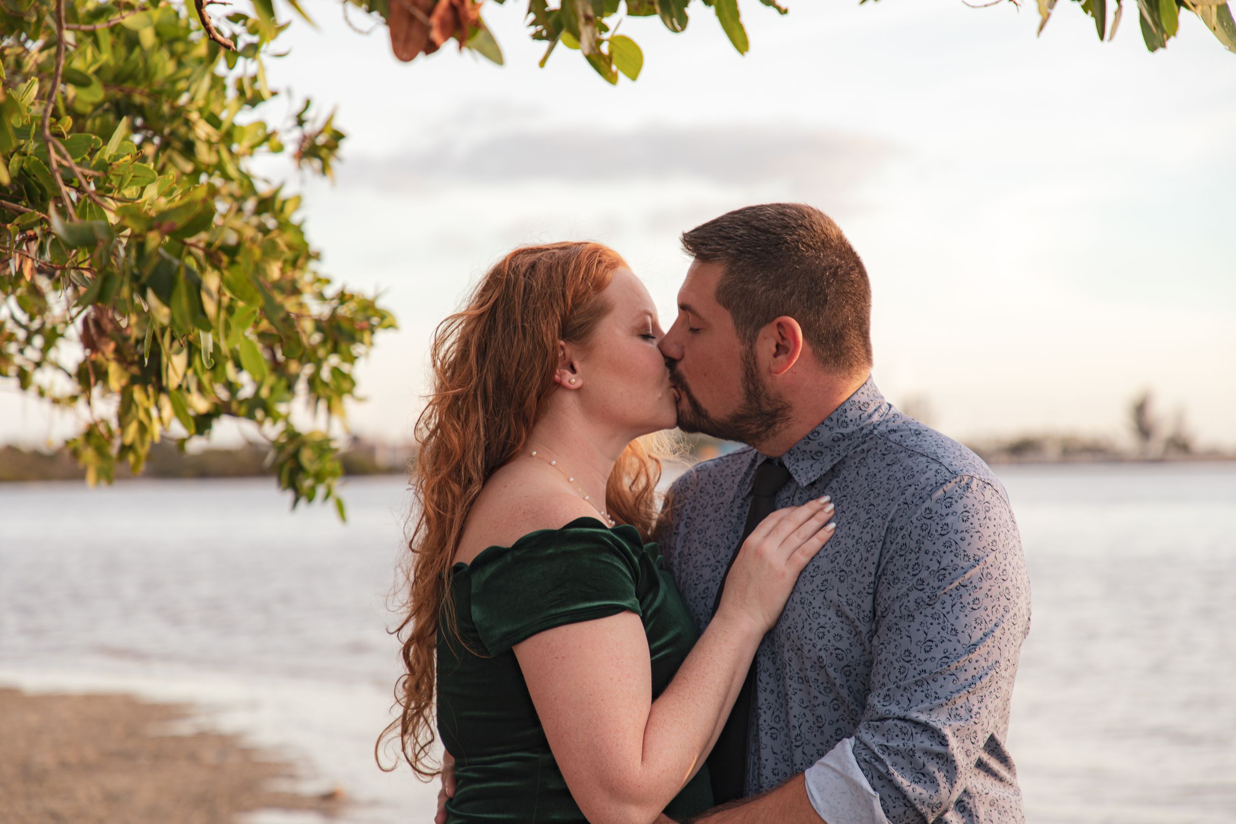 wedding photography in Tampa Florida. Wedding photographer in Europe.
Editorial style Engagement session in Florida