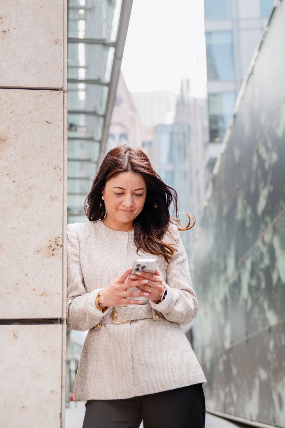 personal branding session in london with woman on her phone
