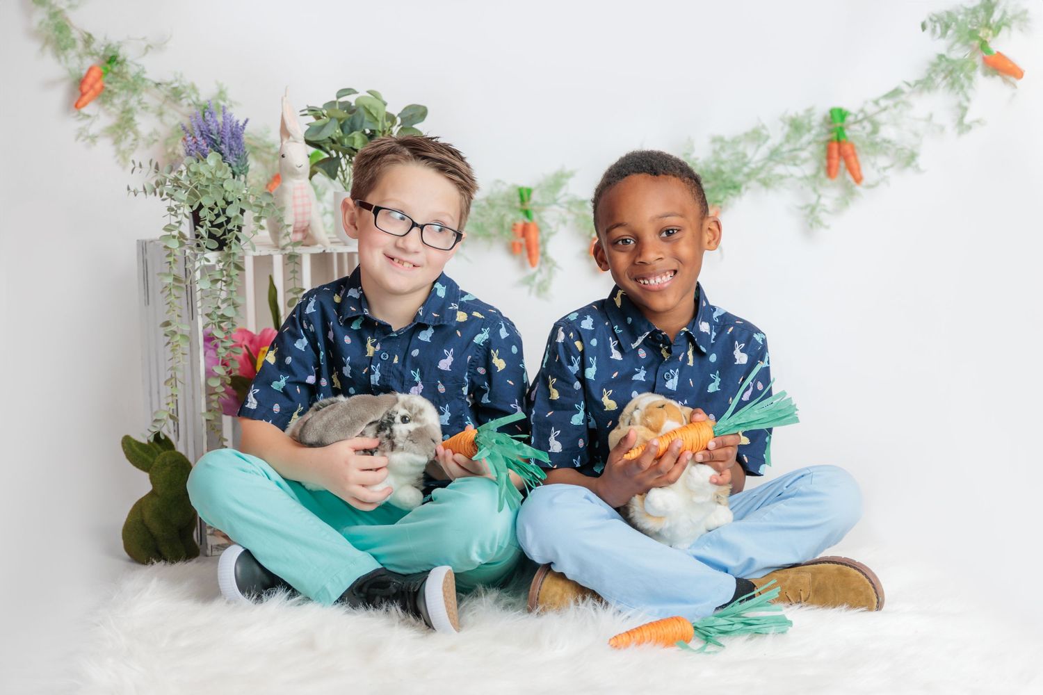 cousins two kids white backdrop carrots bunnies studio session clayton new jersey franklinville mantua malaga glassboro