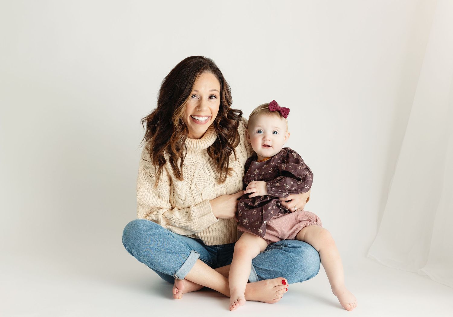 Mommy and me session. Greenville sc newborn photographer, Easley sc newborn photographer, Upstate newborn photographer.