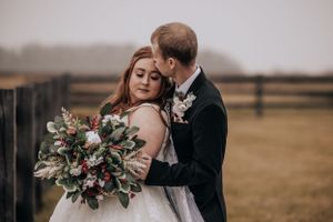 Indiana wedding photographer
Columbus wedding photographer
Cincinnati wedding photography
Barn wedding photographer Midwest
Elopement photog