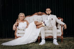 Indiana wedding photographer
Columbus wedding photographer
Cincinnati wedding photography
Barn wedding photographer Midwest
Elopement photog