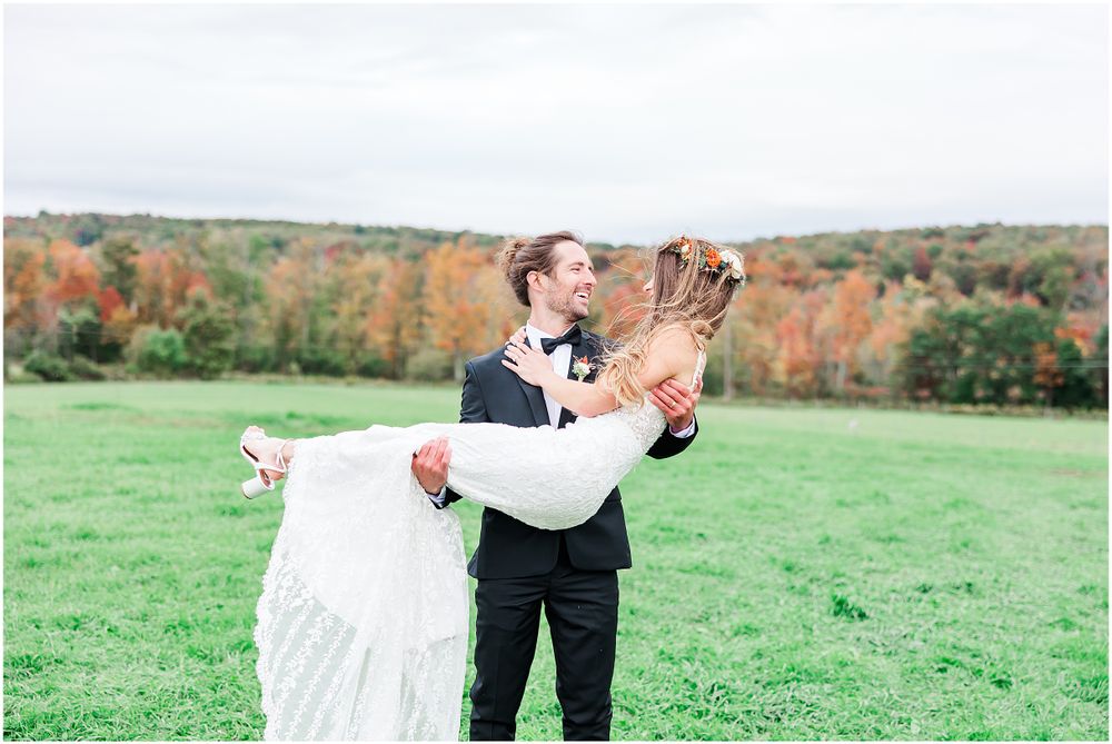 Poconos wedding photographer bride and groom photo