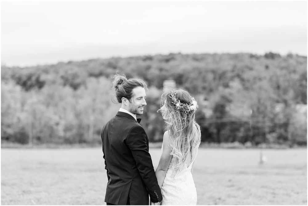 Poconos wedding photographer black and white photos