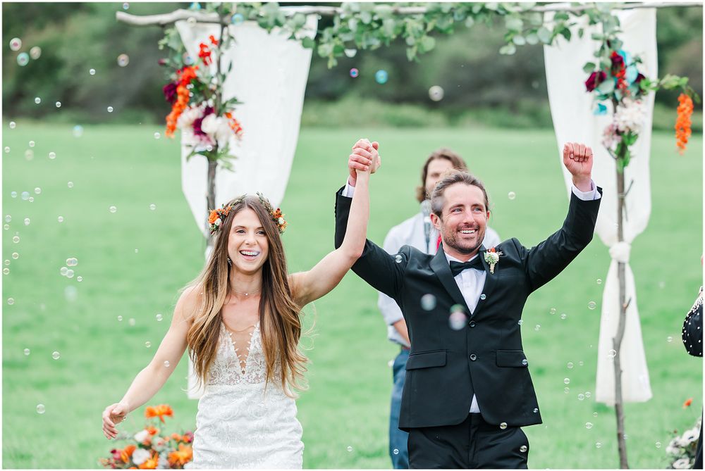Poconos wedding photographer ceremony photos