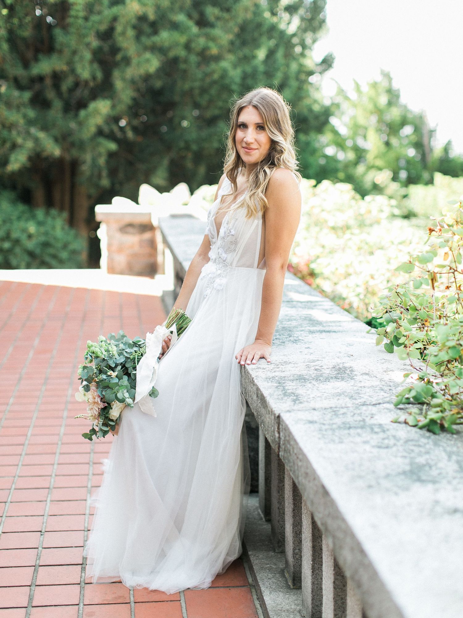 Mobile wedding makeup artist