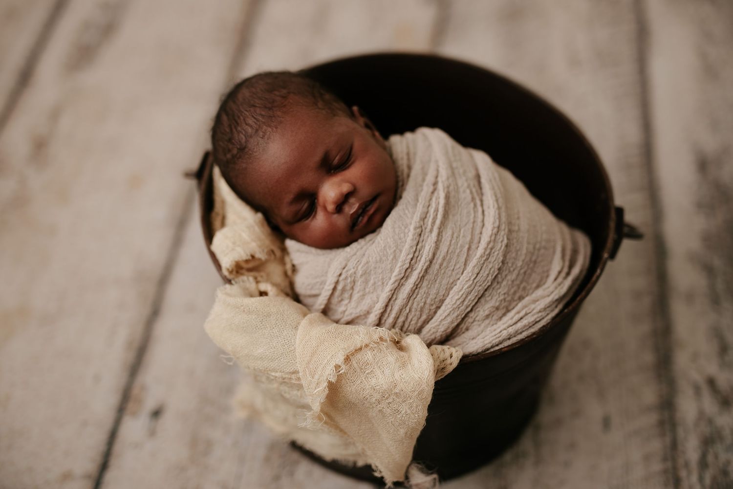 Harrisburg PA Newborn Photography || Dana Carvell Photography