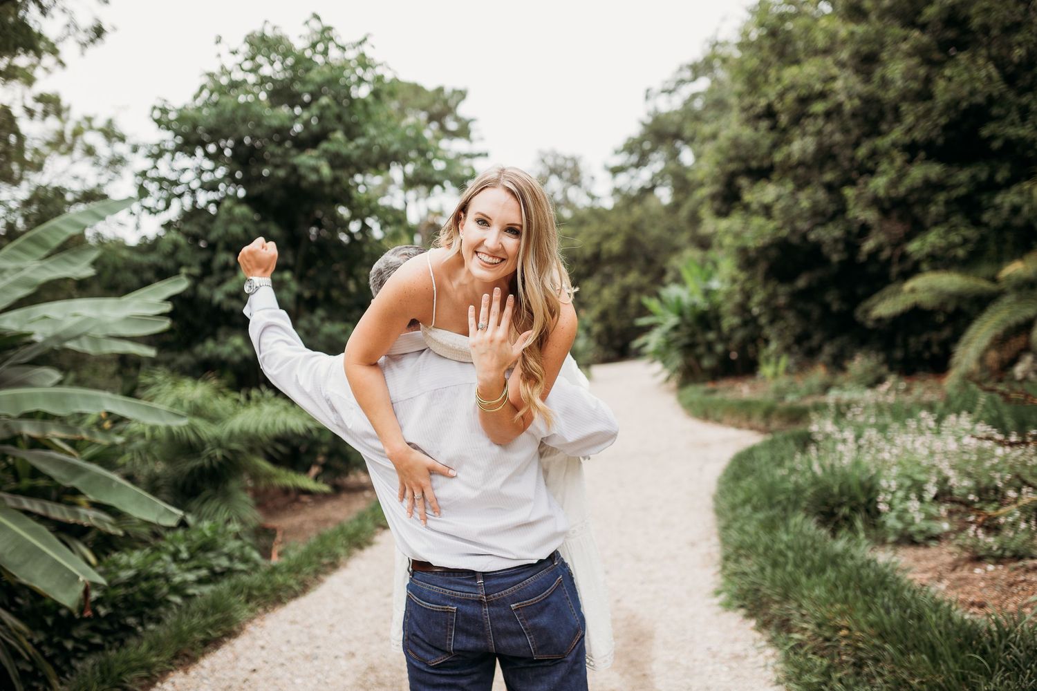 Lafayette, Louisiana based Wedding + Family Photographer
