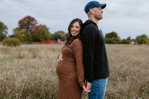 A cozy at-home maternity session in Belleville, Ontario
