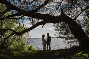 Summer maternity session at Bain Park in Trenton, Ontario
