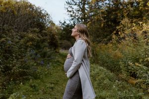 Belleville Ontario, Belleville Photographer, Maternity Session, Mom to be, Potters Creek, Maternity Photos, Belleville Family Photographer