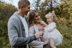 Belleville Ontario, Belleville Photographer, Maternity Session, Mom to be, Potters Creek, Maternity Photos, Belleville Family Photographer